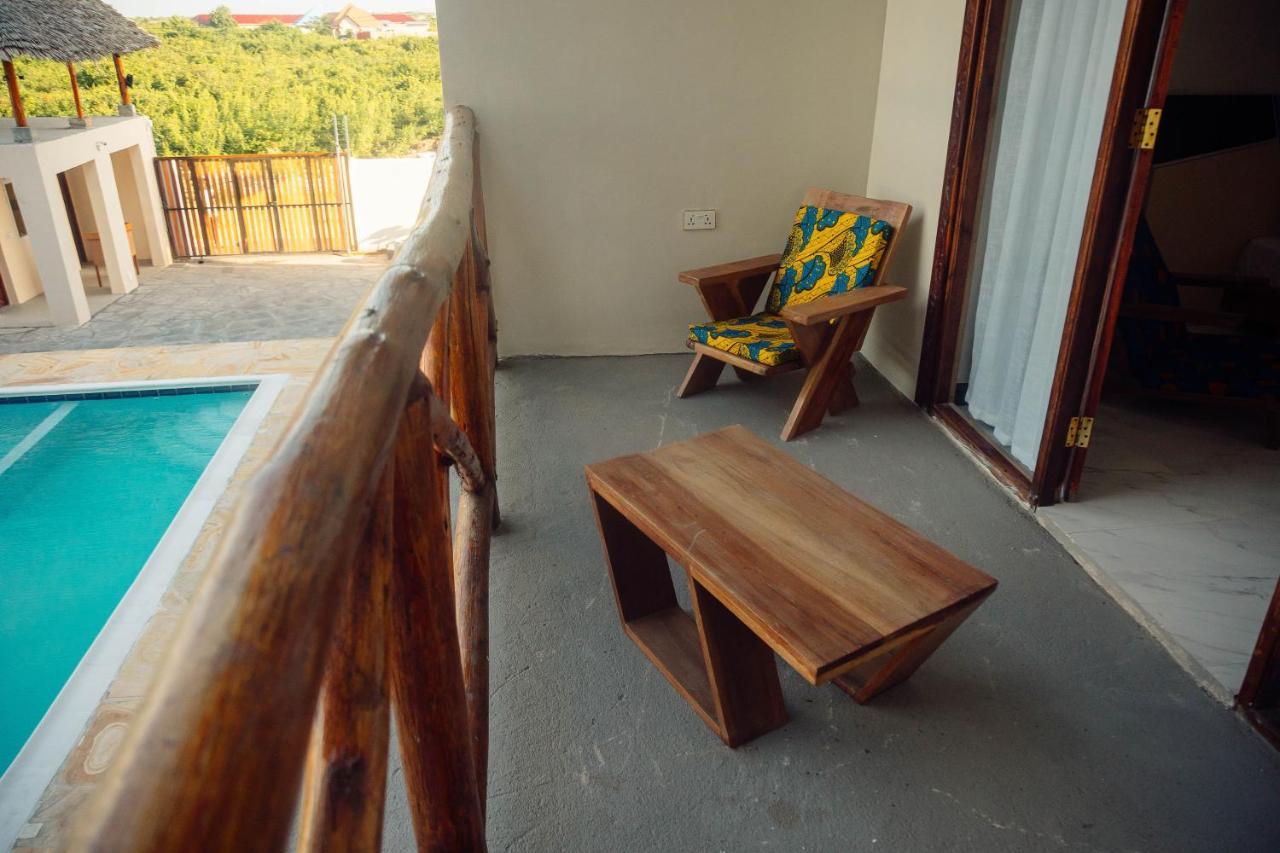 Ocean Breeze Hotel Nungwi Bagian luar foto