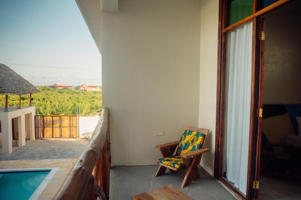Ocean Breeze Hotel Nungwi Bagian luar foto