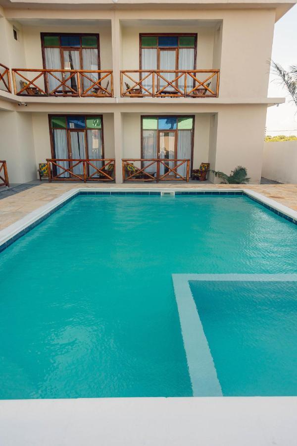 Ocean Breeze Hotel Nungwi Bagian luar foto