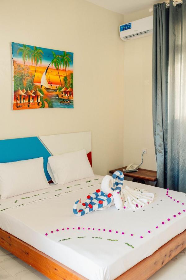 Ocean Breeze Hotel Nungwi Bagian luar foto