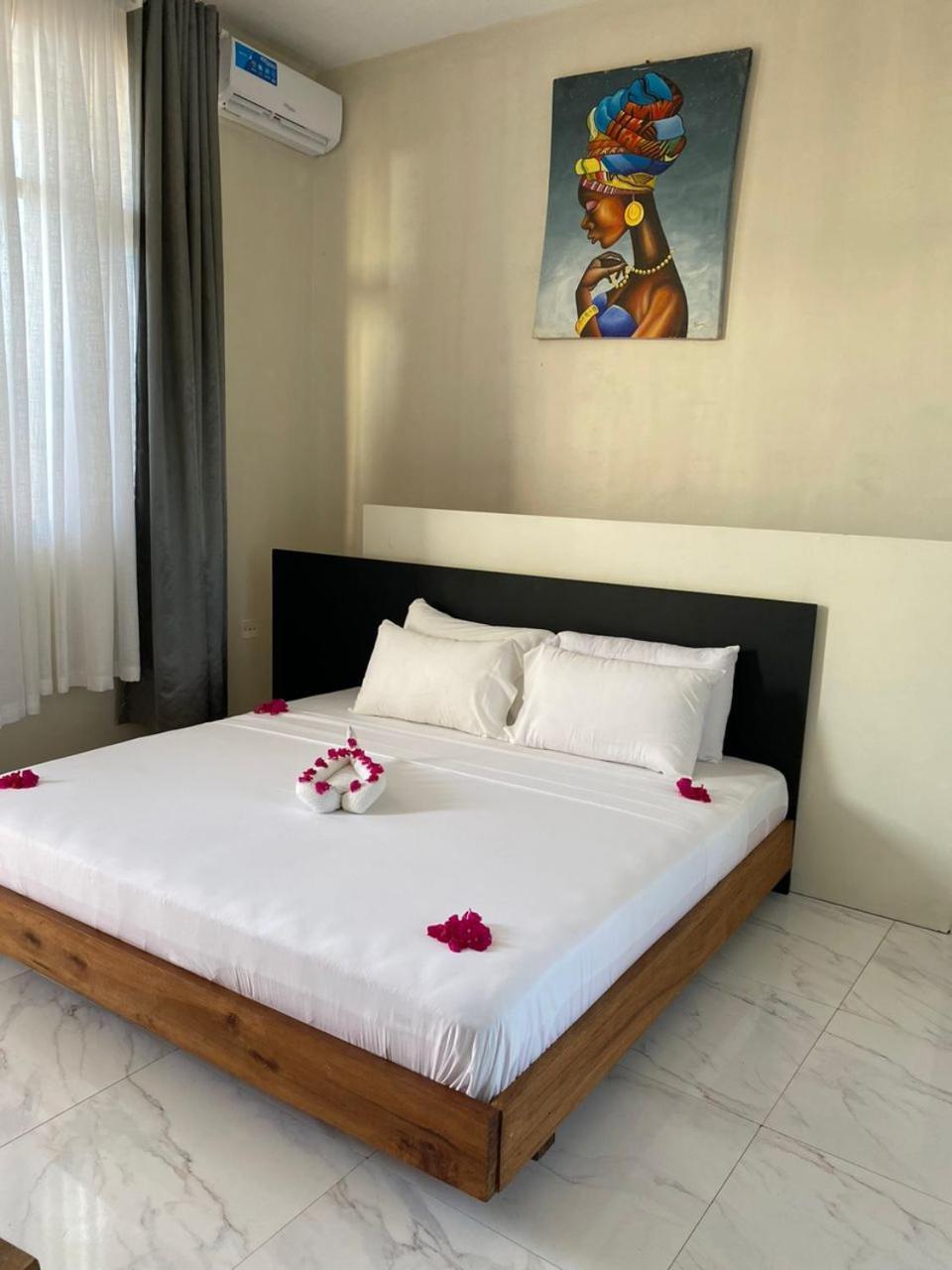 Ocean Breeze Hotel Nungwi Bagian luar foto